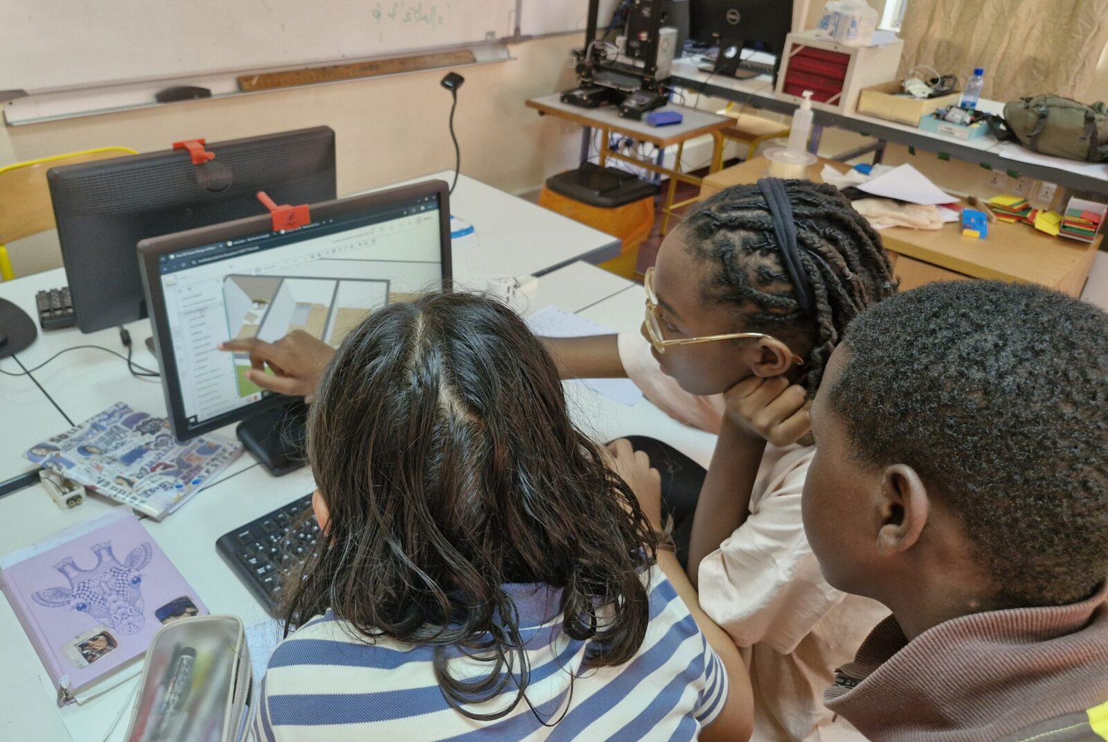 projet créatif et collaboratif en technologie International French school Nairobi Kenya