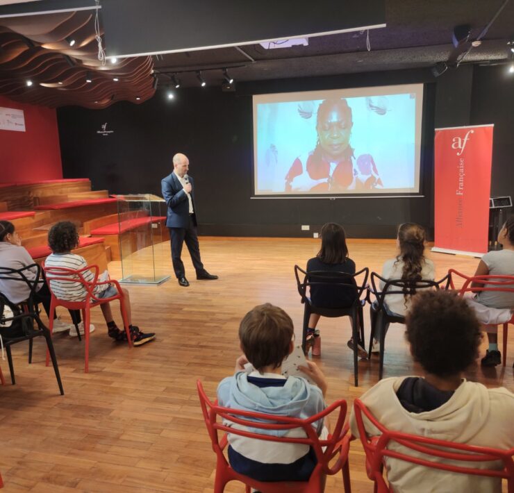 CM1-CM2 students from the Lycée Français Denis Diderot de Nairobi during the launch of the poetry collection Light and Shadows at Alliance Française Nairobi.
